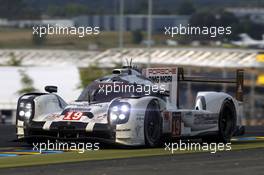 Nico Hülkenberg, Nick Tandy, Earl Bamber #19 Porsche Team Porsche 919 Hybrid 14.06.2015. Le Mans 24 Hour, Race, Le Mans, France.