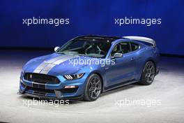 Ford Shelby Mustang GT 350R 12-13.01.2015. North American International Auto Show, Detroit, USA. www.xpbimages.com, EMail: requests@xpbimages.com - copy of publication required for printed pictures. Every used picture is fee-liable. © Copyright: Photo4 / XPB Images