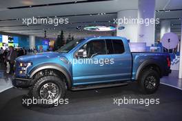 Ford F-150 Raptor 12-13.01.2015. North American International Auto Show, Detroit, USA. www.xpbimages.com, EMail: requests@xpbimages.com - copy of publication required for printed pictures. Every used picture is fee-liable. © Copyright: Photo4 / XPB Images
