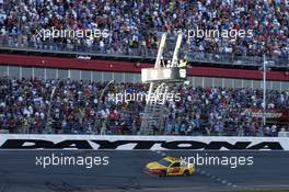 Checkred Flag for Joey Logano, Team Penske Ford 22.02.2015, NASCAR Daytona 500 Race, Daytona International Speedway