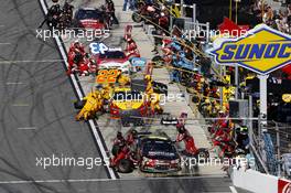 Pitstop, Jeff Gordon, Hendrick Motorsports Chevrolet, Joey Logano, Team Penske Ford 22.02.2015, NASCAR Daytona 500 Race, Daytona International Speedway