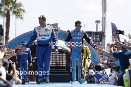 Michael Waltrip, Michael Waltrip Racing Toyota and Aric Almirola, Richard Petty Motorsports Ford 22.02.2015, NASCAR Daytona 500 PreRace, Daytona International Speedway