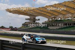 Free Practice 1, Michel Nykjaer (DEN) SEAT Leon Racer, Target Competition 27.03.2015. TCR International Series, Rd 1, Sepang, Malaysia, Friday.