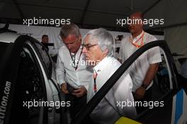 Free Practice 2, Marcello Lotti (ITA) CEO WSC and Bernie Ecclestone (GBR), President and CEO of FOM 27.03.2015. TCR International Series, Rd 1, Sepang, Malaysia, Friday.