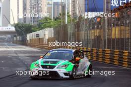 Race 2, Samson Chan (HKG) SEAT Leon, Roadstar Racing Team 20-22.11.2015. TCR International Series, Rd 11, Macau, China.