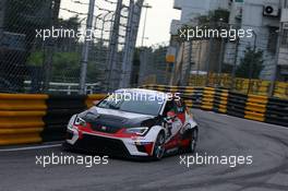 Saturday Qualifying, Sam Lok (HKG) SEAT Leon, Asia Racing Team 20-22.11.2015. TCR International Series, Rd 11, Macau, China.