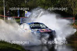 22.04.2015 - Jari-Matti  LATVALA (FIN) - Miikka ANTTILA (FIN), Volkswagen Polo R WRC, VOLKSWAGEN Motorsport 22-26.04.2015 FIA World Rally Championship 2015, Rd 4, Rally Argentina, Carlos Paz, Argentina