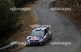 01.10.2015 - Shakedown, Sebastien Ogier, Julien Ingrassia (Volkswagen Polo WRC #1, Volkswagen Motorsport) 10.01-10.04.2015 FIA World Rally Championship 2015, Rd 11, Rally Corsica, Ajaccio, France