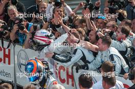 Lucas Auer (AUT) Mercedes-AMG Team Mücke, Mercedes-AMG C63 DTM, team, happy, joy,  05.06.2016, DTM Round 3, Lausitzring, Germany, Sunday.