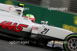Esteban Gutierrez (MEX), Haas F1 Team  18.03.2016. Formula 1 World Championship, Rd 1, Australian Grand Prix, Albert Park, Melbourne, Australia, Practice Day.