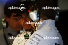 Lewis Hamilton (GBR) Mercedes AMG F1. 18.03.2016. Formula 1 World Championship, Rd 1, Australian Grand Prix, Albert Park, Melbourne, Australia, Practice Day.