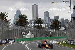 Daniel Ricciardo (AUS) Red Bull Racing RB12. 18.03.2016. Formula 1 World Championship, Rd 1, Australian Grand Prix, Albert Park, Melbourne, Australia, Practice Day.