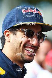 Daniel Ricciardo (AUS) Red Bull Racing. 18.03.2016. Formula 1 World Championship, Rd 1, Australian Grand Prix, Albert Park, Melbourne, Australia, Practice Day.