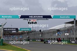 Marcus Ericsson (SWE), Sauber F1 Team  18.03.2016. Formula 1 World Championship, Rd 1, Australian Grand Prix, Albert Park, Melbourne, Australia, Practice Day.