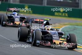 Carlos Sainz (ESP), Scuderia Toro Rosso  20.03.2016. Formula 1 World Championship, Rd 1, Australian Grand Prix, Albert Park, Melbourne, Australia, Race Day.