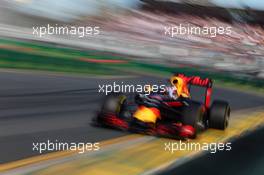 Daniel Ricciardo (AUS) Red Bull Racing RB12. 20.03.2016. Formula 1 World Championship, Rd 1, Australian Grand Prix, Albert Park, Melbourne, Australia, Race Day.