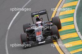 Jenson Button (GBR) McLaren MP4-31. 19.03.2016. Formula 1 World Championship, Rd 1, Australian Grand Prix, Albert Park, Melbourne, Australia, Qualifying Day.