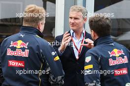 (L to R): Andy Palmer (GBR) Aston Martin CEO with David Coulthard (GBR) Red Bull Racing and Scuderia Toro Advisor / Channel 4 F1 Commentator and Christian Horner (GBR) Red Bull Racing Team Principal. 19.03.2016. Formula 1 World Championship, Rd 1, Australian Grand Prix, Albert Park, Melbourne, Australia, Qualifying Day.