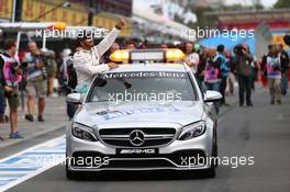 Pole for Lewis Hamilton (GBR) Mercedes Petronas AMG F1. 19.03.2016. Formula 1 World Championship, Rd 1, Australian Grand Prix, Albert Park, Melbourne, Australia, Qualifying Day.