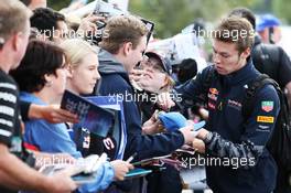 Daniil Kvyat (RUS) Red Bull Racing signs autographs for the fans. 19.03.2016. Formula 1 World Championship, Rd 1, Australian Grand Prix, Albert Park, Melbourne, Australia, Qualifying Day.