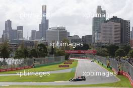 Rio Haryanto (IDN) Manor Racing MRT05. 19.03.2016. Formula 1 World Championship, Rd 1, Australian Grand Prix, Albert Park, Melbourne, Australia, Qualifying Day.