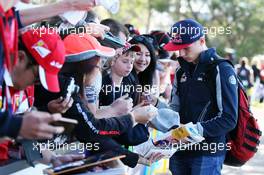 Max Verstappen (NLD) Scuderia Toro Rosso signs autographs for the fans. 20.03.2016. Formula 1 World Championship, Rd 1, Australian Grand Prix, Albert Park, Melbourne, Australia, Race Day.