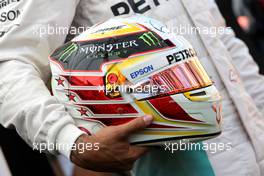 Helmet of Lewis Hamilton (GBR), Mercedes AMG F1 Team  17.03.2016. Formula 1 World Championship, Rd 1, Australian Grand Prix, Albert Park, Melbourne, Australia, Preparation Day.