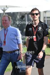 Jolyon Palmer (GBR) Renault Sport F1 Team with his father Jonathan Palmer (GBR). 17.03.2016. Formula 1 World Championship, Rd 1, Australian Grand Prix, Albert Park, Melbourne, Australia, Preparation Day.
