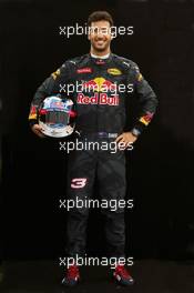 Daniel Ricciardo (AUS) Red Bull Racing. 17.03.2016. Formula 1 World Championship, Rd 1, Australian Grand Prix, Albert Park, Melbourne, Australia, Preparation Day.
