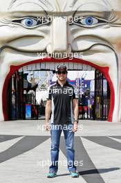 Sergio Perez (MEX) Sahara Force India F1 visits Luna Park. 15.03.2016. Formula 1 World Championship, Rd 1, Australian Grand Prix, Albert Park, Melbourne, Australia, Preparation Day.