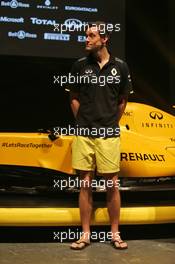 Jolyon Palmer (GBR) Renault Sport F1 Team at the Renault Sport F1 Team RS16 livery reveal. 16.03.2016. Formula 1 World Championship, Rd 1, Australian Grand Prix, Albert Park, Melbourne, Australia, Preparation Day.