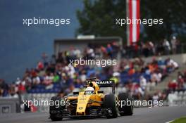 Kevin Magnussen (DEN) Renault Sport F1 Team RS16. 01.07.2016. Formula 1 World Championship, Rd 9, Austrian Grand Prix, Spielberg, Austria, Practice Day.