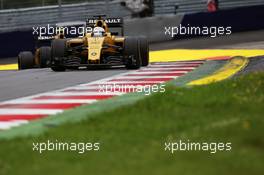 Kevin Magnussen (DEN) Renault Sport F1 Team RS16. 03.07.2016. Formula 1 World Championship, Rd 9, Austrian Grand Prix, Spielberg, Austria, Race Day.