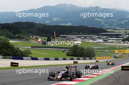 Carlos Sainz Jr (ESP) Scuderia Toro Rosso STR11. 03.07.2016. Formula 1 World Championship, Rd 9, Austrian Grand Prix, Spielberg, Austria, Race Day.