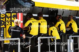 Renault Sport F1 Team pit gantry. 02.07.2016. Formula 1 World Championship, Rd 9, Austrian Grand Prix, Spielberg, Austria, Qualifying Day.