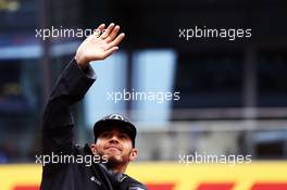 Lewis Hamilton (GBR) Mercedes AMG F1 on the drivers parade. 03.07.2016. Formula 1 World Championship, Rd 9, Austrian Grand Prix, Spielberg, Austria, Race Day.