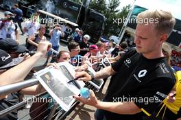 Kevin Magnussen (DEN), Renault Sport F1 Team  30.06.2016. Formula 1 World Championship, Rd 9, Austrian Grand Prix, Spielberg, Austria, Preparation Day.