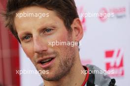 Romain Grosjean (FRA) Haas F1 Team with the media. 22.02.2016. Formula One Testing, Day One, Barcelona, Spain. Monday.