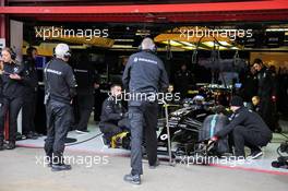 Jolyon Palmer (GBR) Renault Sport F1 Team RS16 . 22.02.2016. Formula One Testing, Day One, Barcelona, Spain. Monday.
