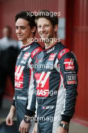 Romain Grosjean (FRA) Haas F1 Team (Right) with team mate Esteban Gutierrez (MEX) Haas F1 Team. 22.02.2016. Formula One Testing, Day One, Barcelona, Spain. Monday.