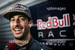 Daniel Ricciardo (AUS) Red Bull Racing with the media. 22.02.2016. Formula One Testing, Day One, Barcelona, Spain. Monday.