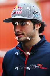 Carlos Sainz Jr (ESP) Scuderia Toro Rosso. 23.02.2016. Formula One Testing, Day Two, Barcelona, Spain. Tuesday.