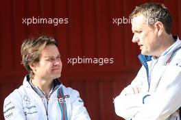 Steve Nielsen (GBR) Williams Sporting Manager (Right). 23.02.2016. Formula One Testing, Day Two, Barcelona, Spain. Tuesday.