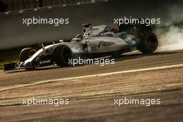 Valtteri Bottas (FIN) Williams FW38 locks up under braking. 23.02.2016. Formula One Testing, Day Two, Barcelona, Spain. Tuesday.