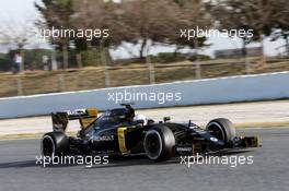 Kevin Magnussen (DEN) Renault Sport F1 Team RS16. 24.02.2016. Formula One Testing, Day Three, Barcelona, Spain. Wednesday.