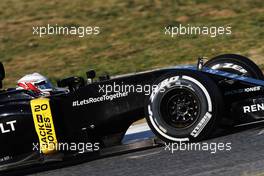 Kevin Magnussen (DEN) Renault Sport F1 Team RS16. 24.02.2016. Formula One Testing, Day Three, Barcelona, Spain. Wednesday.