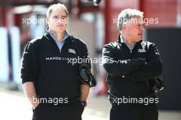 Dave Ryan (NZL) Manor Racing Racing Director (Right). 04.03.2016. Formula One Testing, Day Four, Barcelona, Spain. Friday.