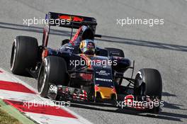 Carlos Sainz Jr (ESP) Scuderia Toro Rosso STR11. 04.03.2016. Formula One Testing, Day Four, Barcelona, Spain. Friday.