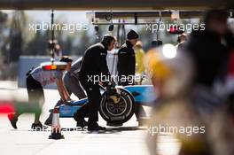 Pascal Wehrlein (GER) Manor Racing MRT05 in the pits. 03.03.2016. Formula One Testing, Day Three, Barcelona, Spain. Thursday.