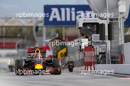 Daniil Kvyat (RUS) Red Bull Racing RB12. 03.03.2016. Formula One Testing, Day Three, Barcelona, Spain. Thursday.